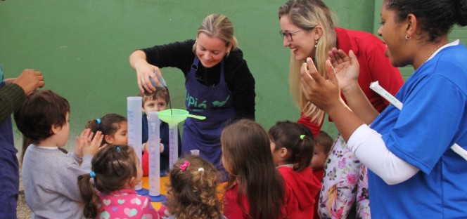 Pipeta, mililitro: palavras engraçadas aos&nbsp;litros!